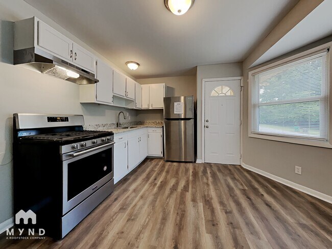 Foto del edificio - 5442 Southampton Rd