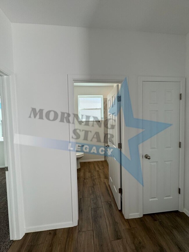 Foto del edificio - Newer Construction - Move in Ready!