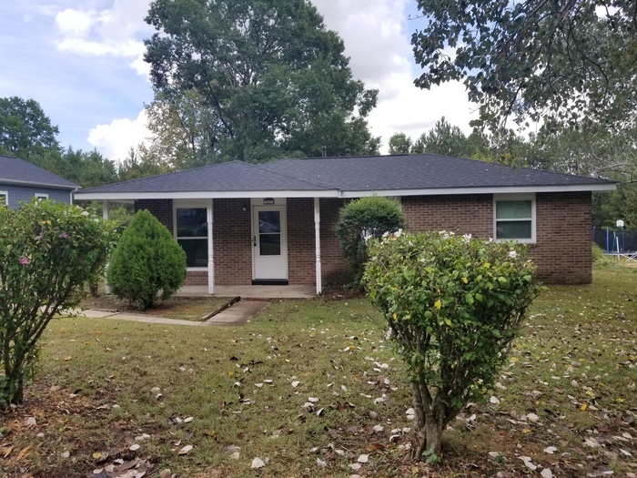 Foto principal - Ready to Rent! Single Family Home in Durham