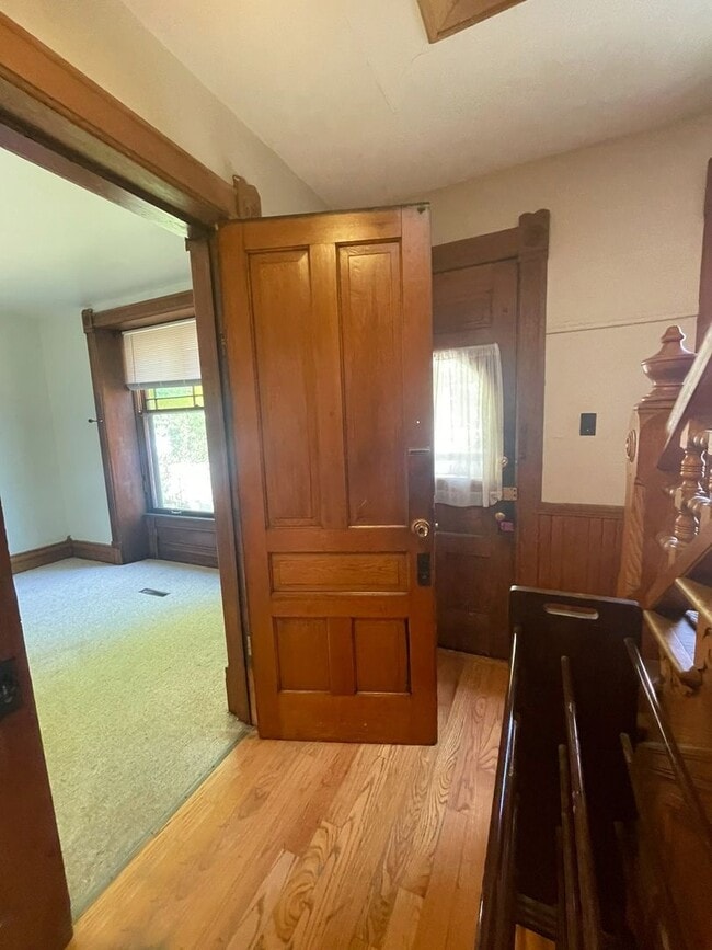 Foto del edificio - 310 E William St