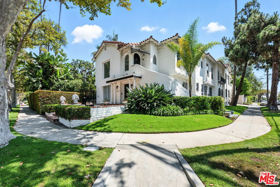 Foto principal - 100 N Mansfield Ave