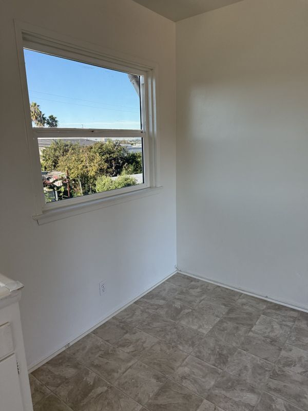 Foto del edificio - 2029 Delaware Ave