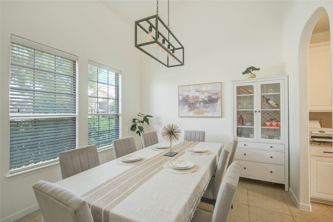 Building Photo - 4610 Ferndale Meadows Dr