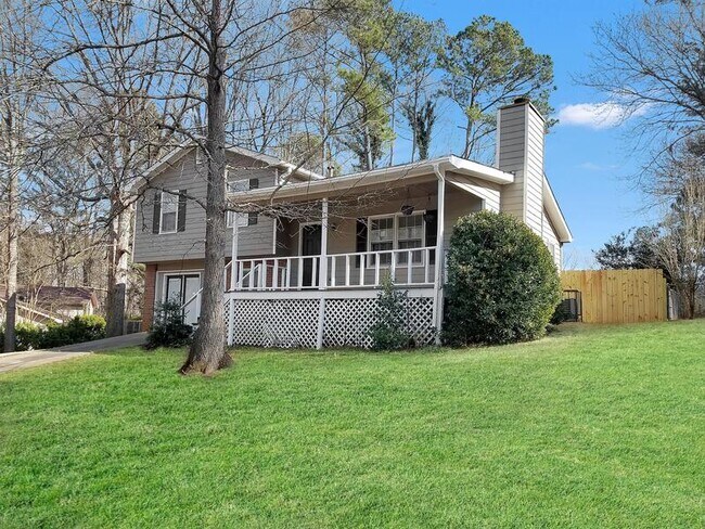 Foto del edificio - 1594 Cherry Hill Ln SW