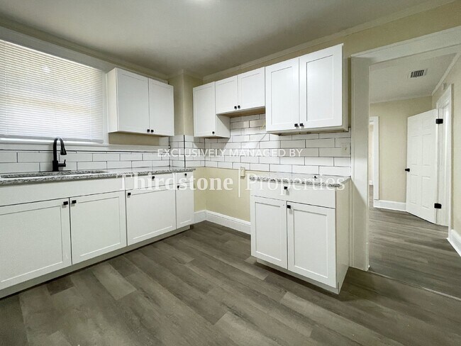 Foto del edificio - 1151 E 14TH Street, Jacksonville, FL 32206