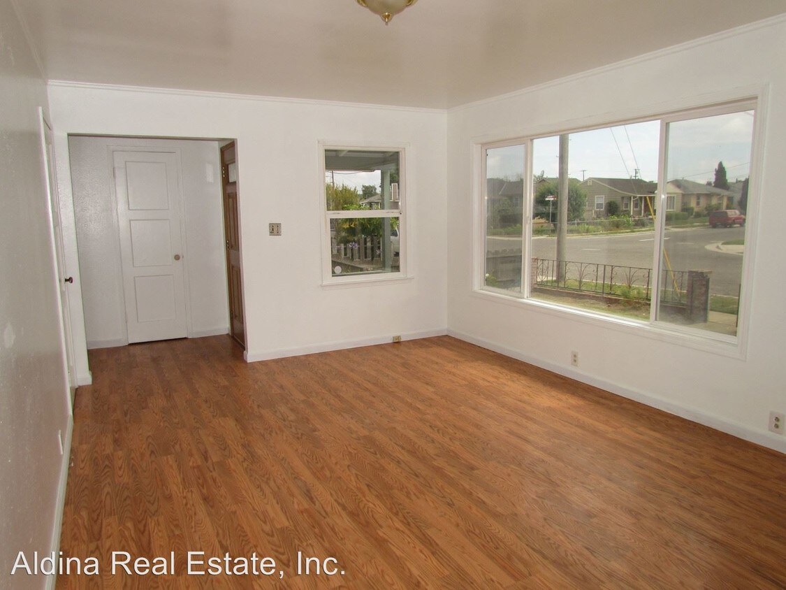 Building Photo - 50 Florence Ave