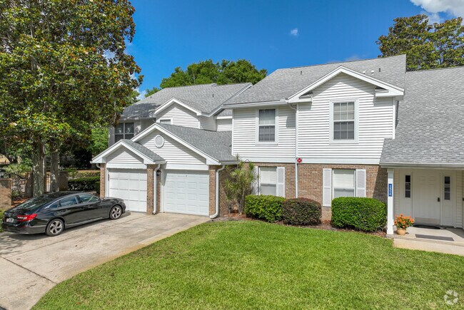 Foto del edificio - Coach Homes at Mariners Village
