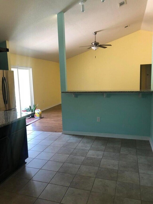 Foto del edificio - 9114 Timber Ln