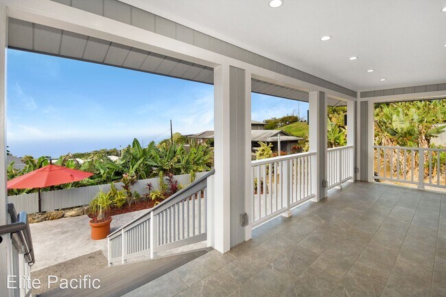 Foto del edificio - 1 br, 1 bath House - 81-1027 Meleana Place