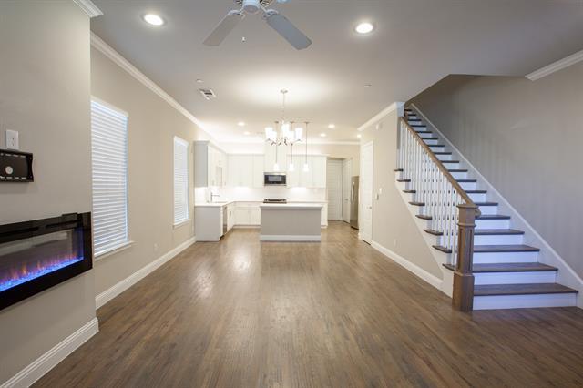 Building Photo - 8586 Church St