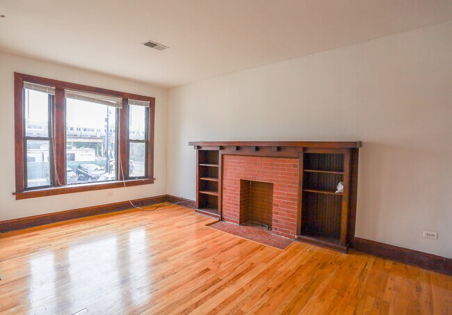 Foto del edificio - 3702 N Sheffield Ave