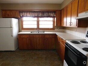 Building Photo - 1710 Lawndale Ave