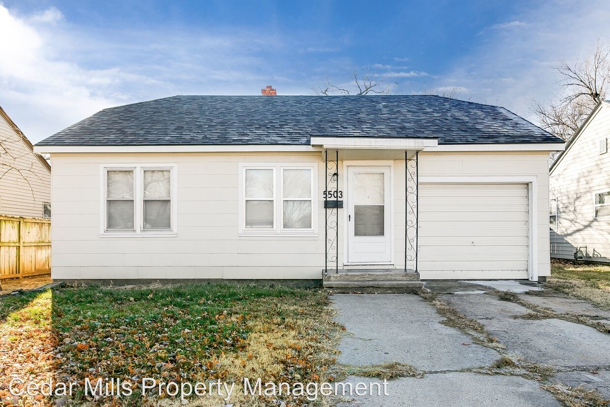 Primary Photo - 2 br, 1 bath House - 5503 E. Murdock