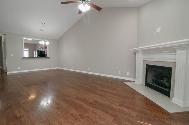 Foto del edificio - 2371- B Ellsworth Drive