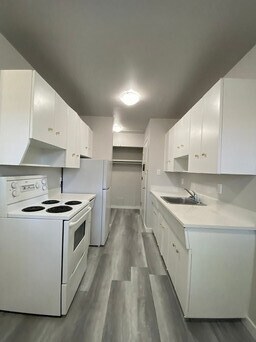 Building Photo - Princeton Manor