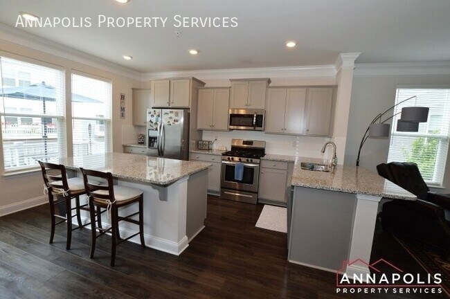 Building Photo - 318 Bright Light Ct