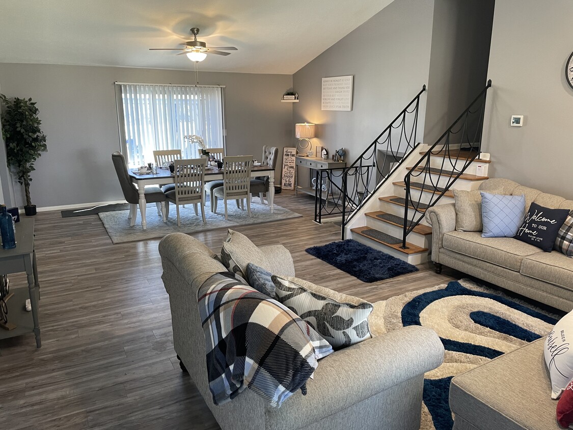 5696 Falkirk Rd, Lyndhurst, OH 44124 House Rental in Lyndhurst, OH