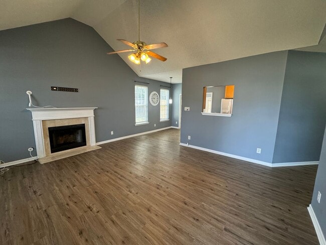 Building Photo - Nice 3/2 House in West Rome- $1,595