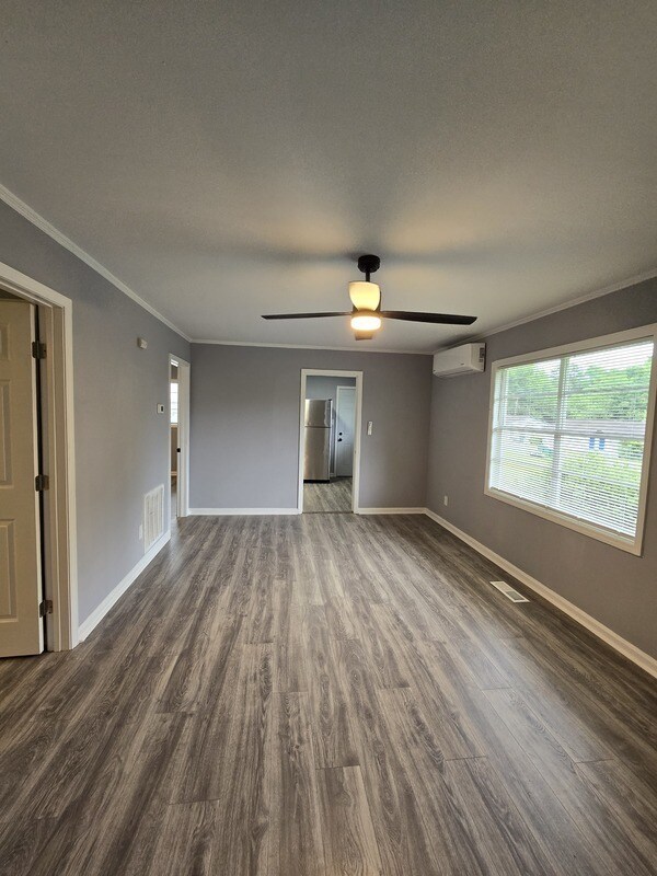 Foto del edificio - 2913 Skyline Rd