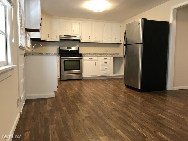 Building Photo - 3 br, 1.5 bath House - 109 Ford AVE