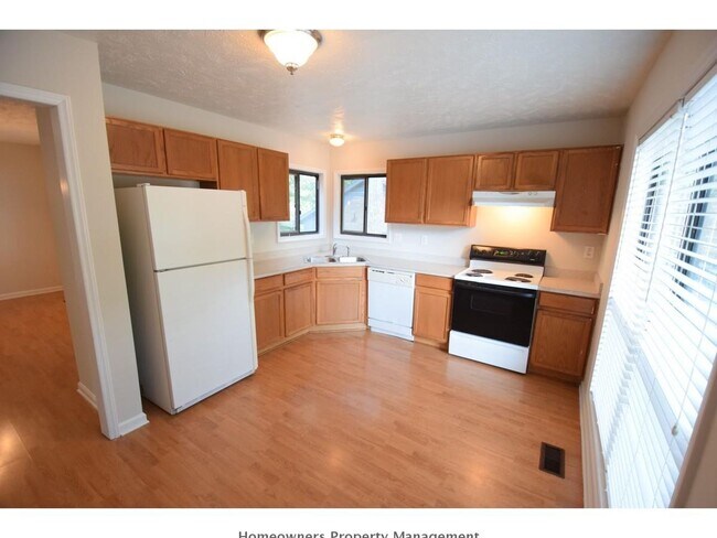 Foto del edificio - 5840 Horton Place