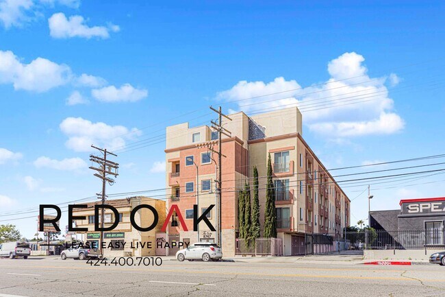 Foto del edificio - 8747 Sepulveda Blvd