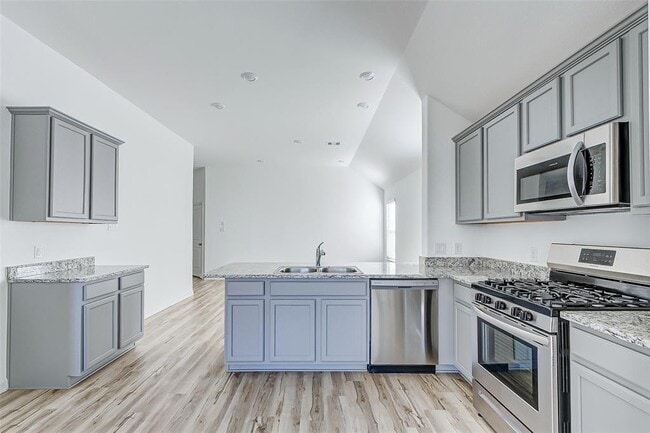 Building Photo - 25406 Gambrel Barn Pl