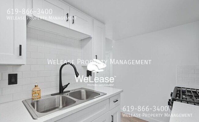 Foto del edificio - 4866Trojan Ave-1/2