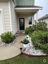 Building Photo - 208 Prairie Falcon Wy