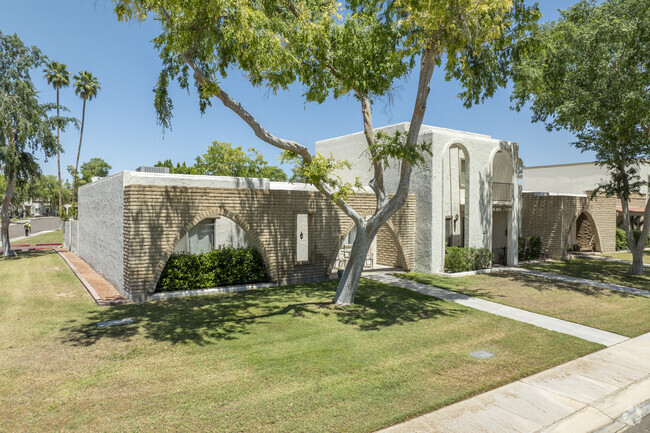 Building Photo - Continental Villas