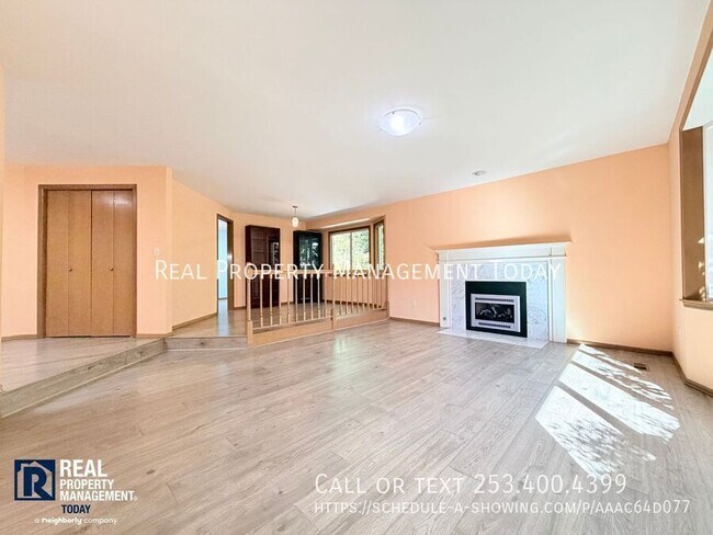 Foto del edificio - 6319 46th St Ct W