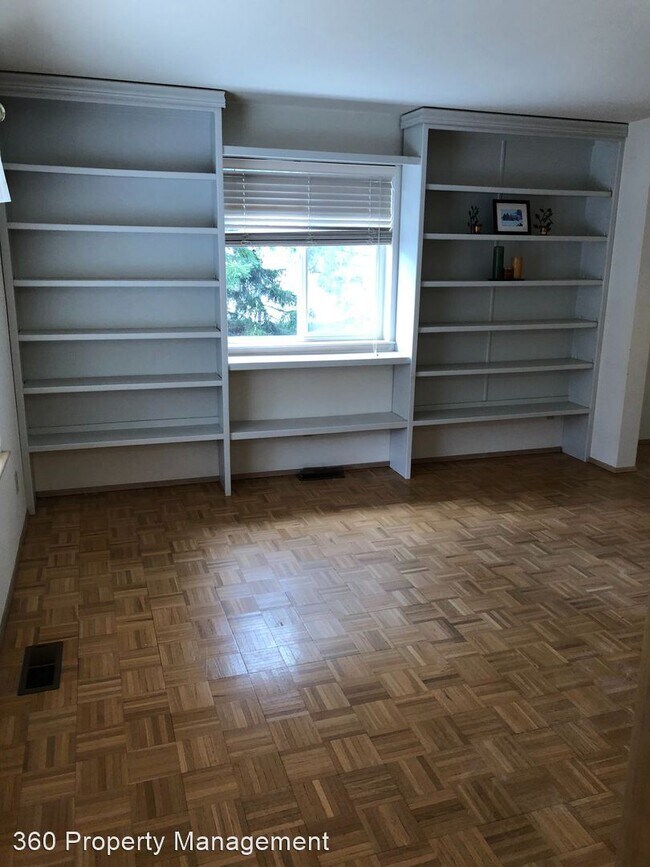 Foto del edificio - 3 br, 3 bath House - 1176 SW 6th Avenue