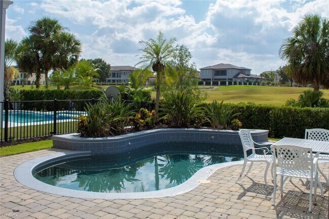 Foto del edificio - 4 br, 3.5 bath House - 1016 Castle Pines Ct