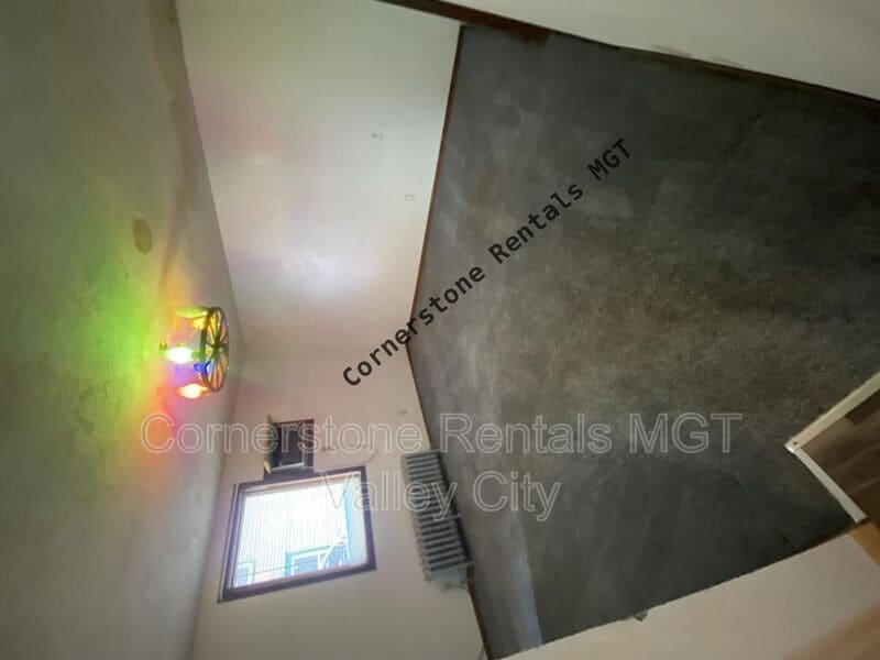 Building Photo - 261 College St SE