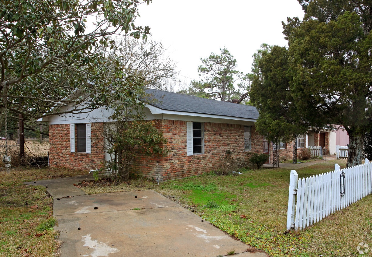 Foto principal - East Acres