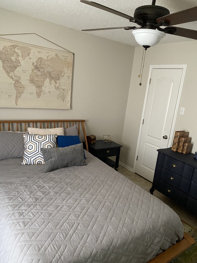 Building Photo - 2736 Elk Rd