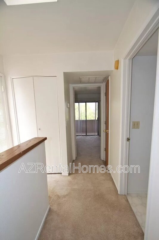 Foto del edificio - 827 W 13th St