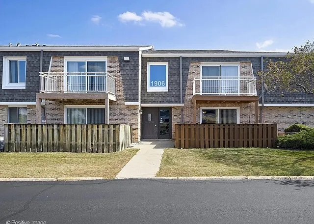 Photo - 1906 S Plum Grove Rd (Rolling Meadows, IL) Apartment