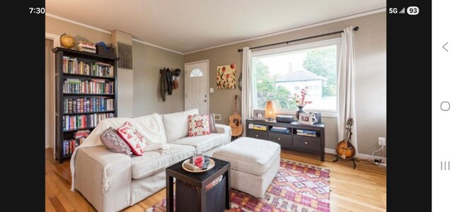 Building Photo - 1205 NE Killingsworth St