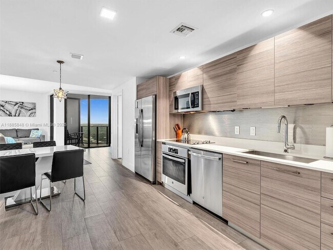 Photo - 121 NE 34th St Apartment