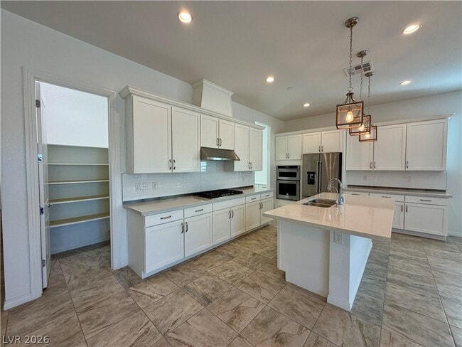 Building Photo - 313 Meadow Brush Pl