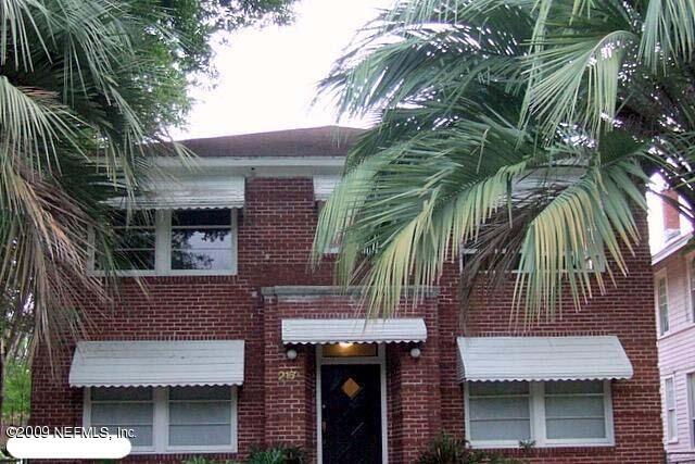 Foto principal - 2161 Myra St