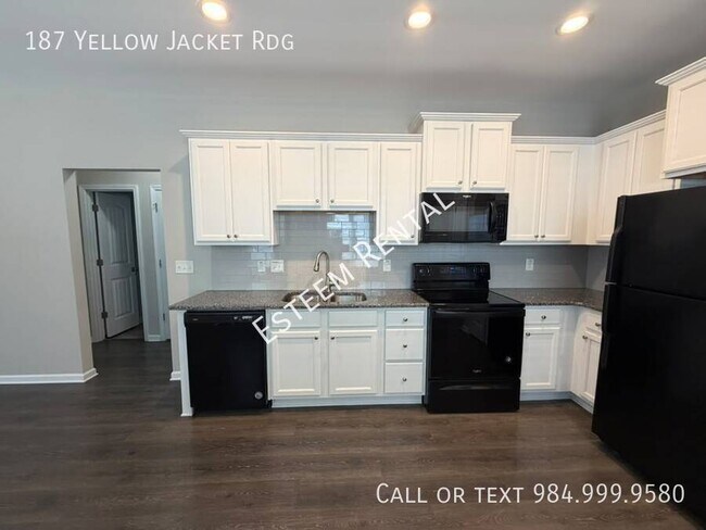 Foto del edificio - 187 Yellow Jacket Ridge