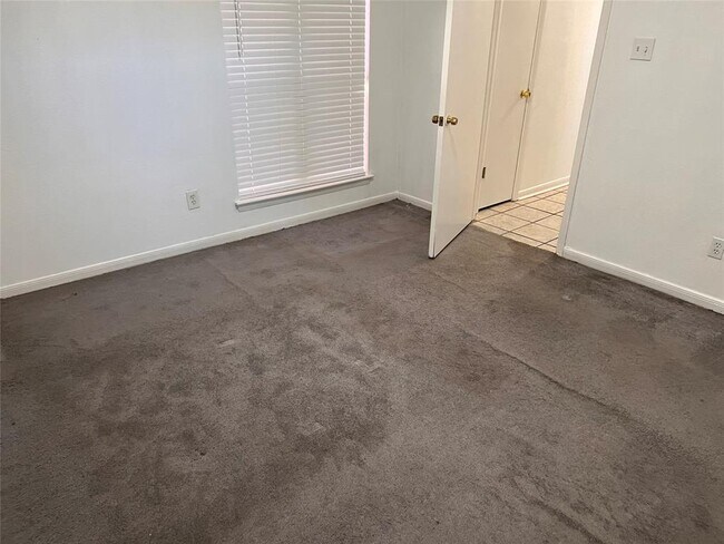 Foto del edificio - 3907 Windmill St