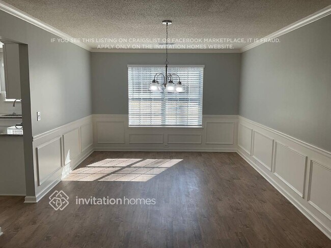 Foto del edificio - 112 MacBeth Dr