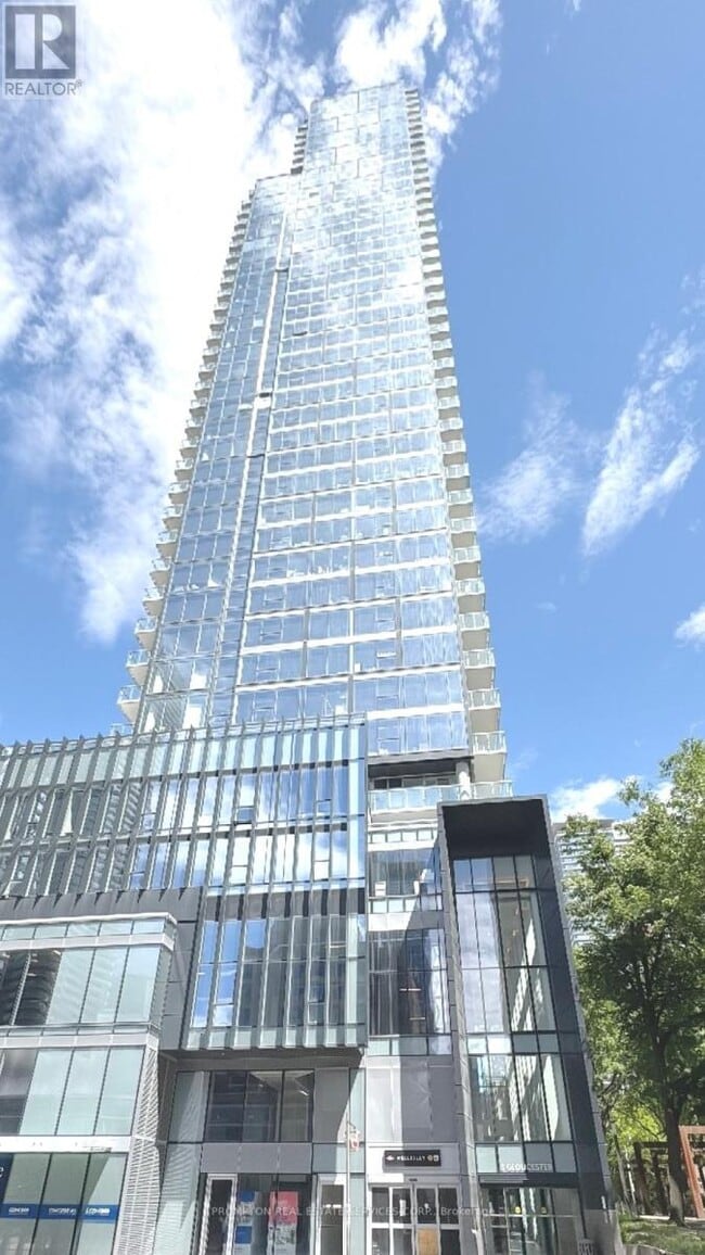 Building Photo - 3 Gloucester St