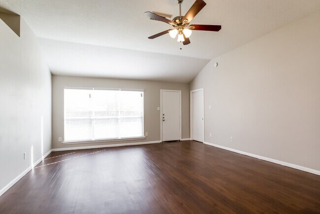 Building Photo - 23715 Prairie Bird Dr