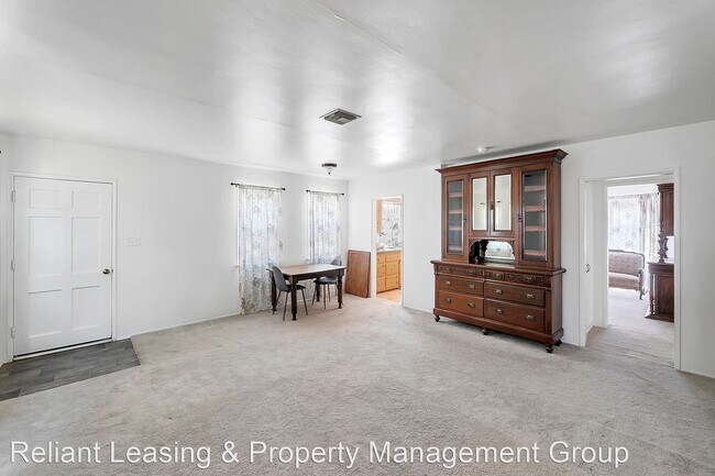 Building Photo - 3 br, 1 bath House - 22506 Arriba Drive