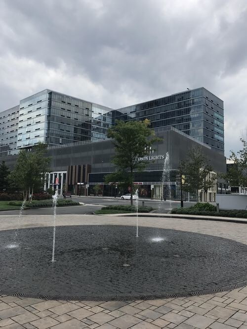 Building Photo - 100 Martha Washington Way