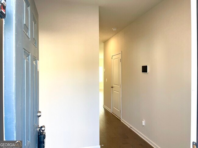 Foto del edificio - 3502 Lakeview Crk